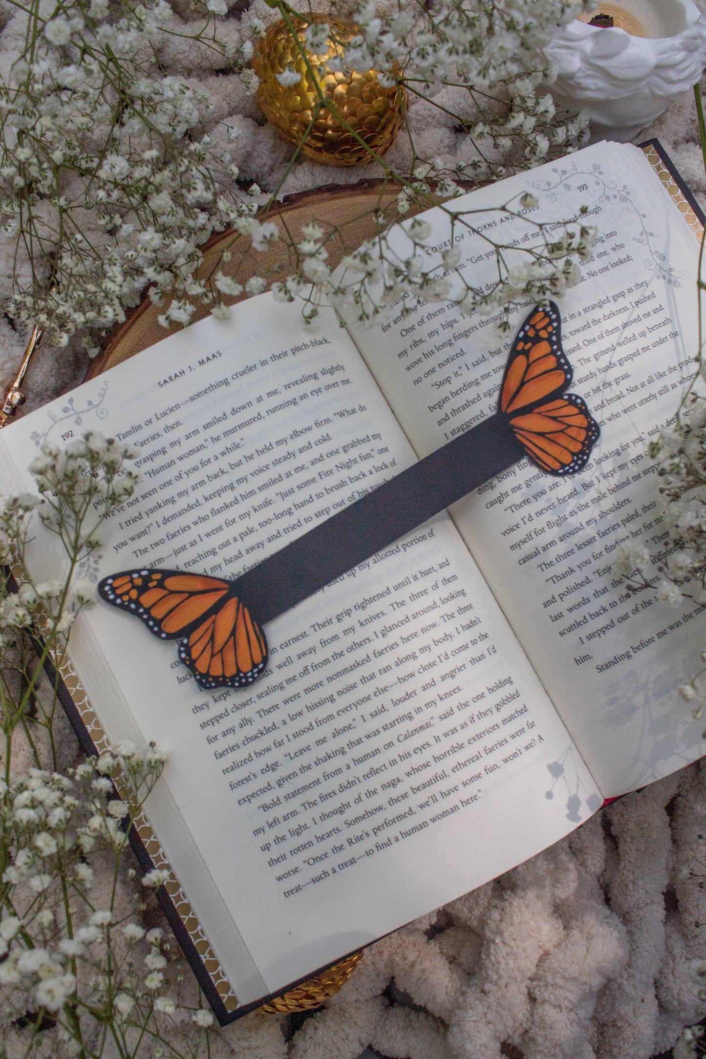 3D Monarch Butterfly Wings Die-Cut Bookmark