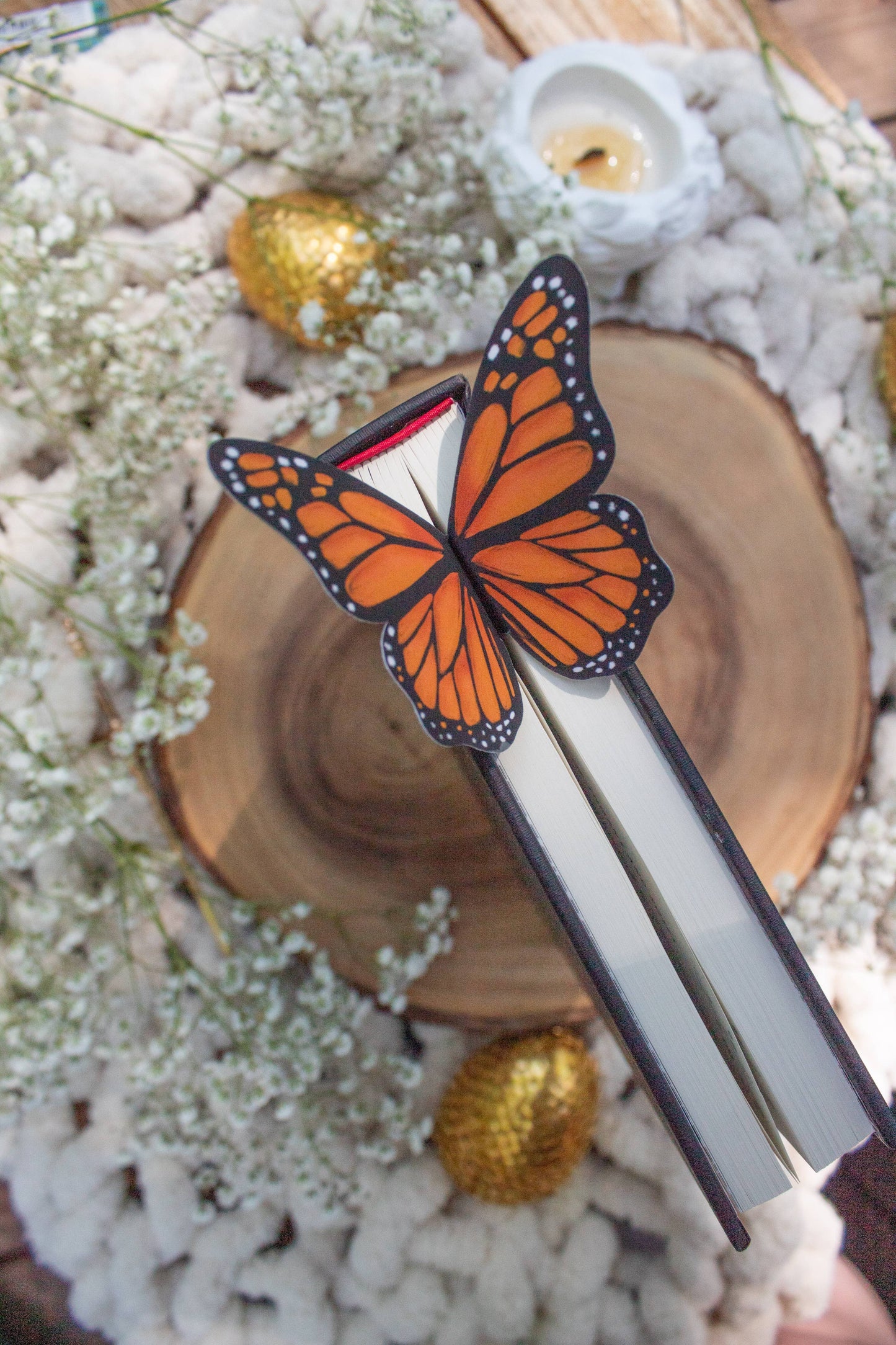 3D Monarch Butterfly Wings Die-Cut Bookmark