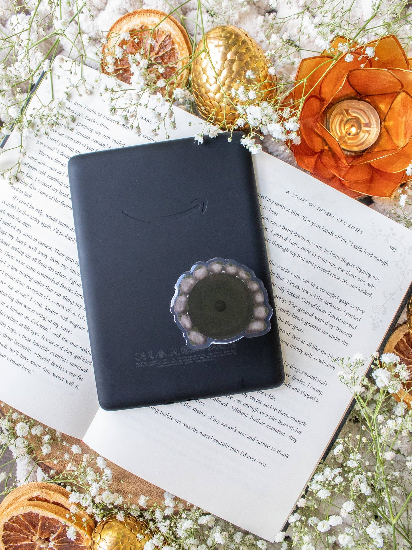 Shire Door Kindle / Phone Grip 